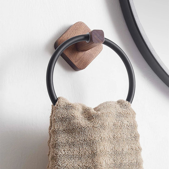 Remario Towel Ring