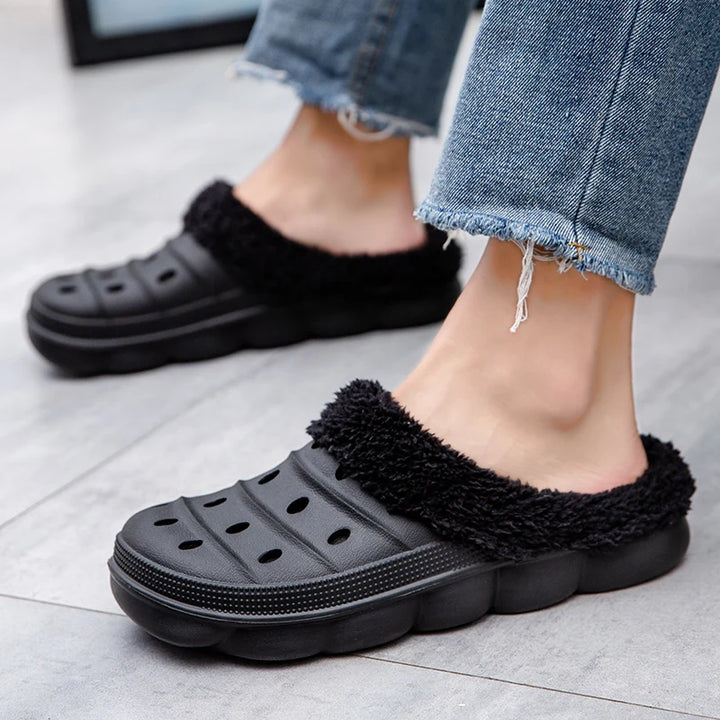 Soliano Fuzzy Slippers