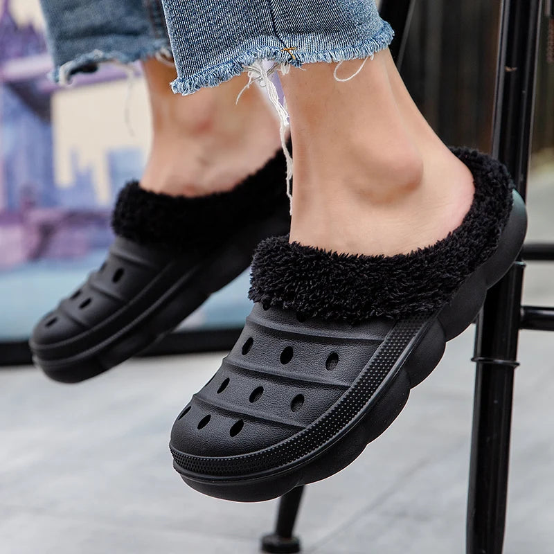 Soliano Fuzzy Slippers