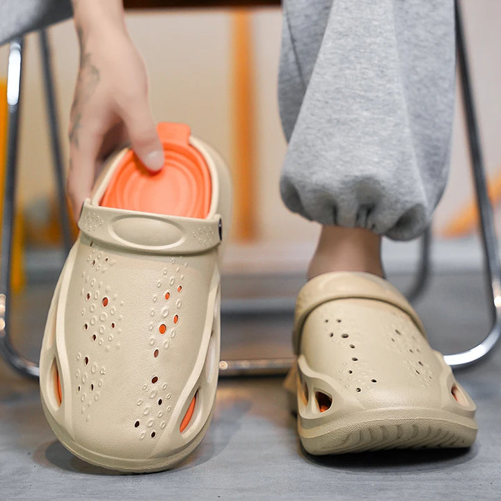 Sivaro Clog Slides